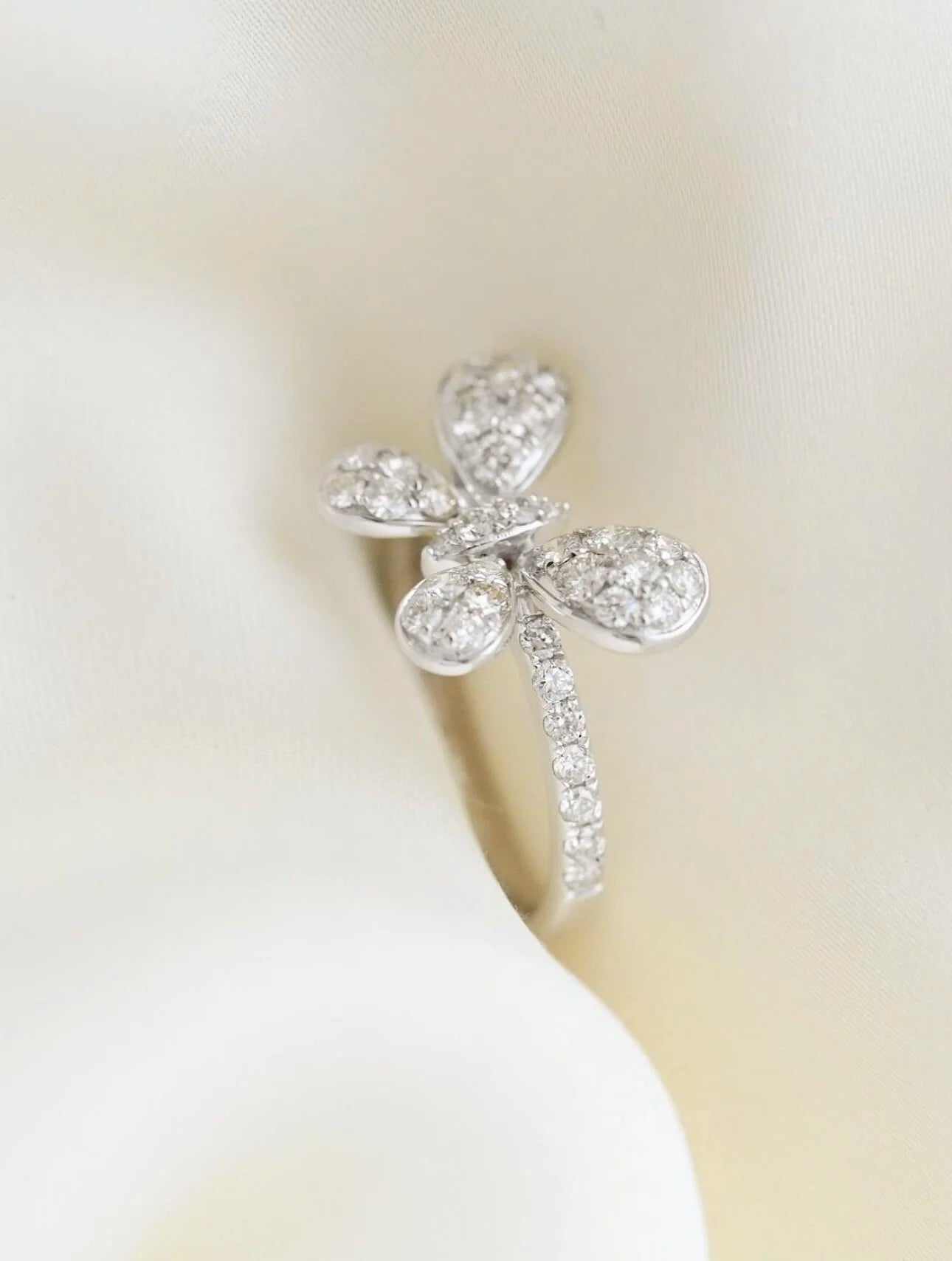 Estate Butterfly Ring 0.95 Carats VS Diamonds 18K White Gold
