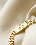 Beautiful 1942 18K Gold Curb Bracelet