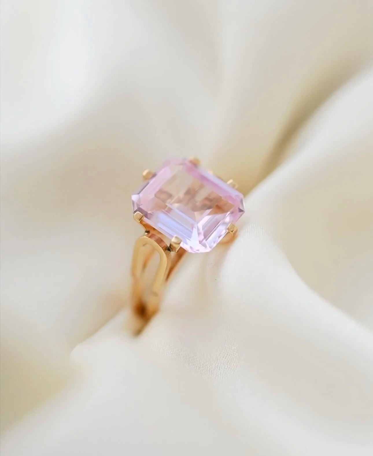 Rare Pink Sapphire Ring Size 7 18K Gold 1950s