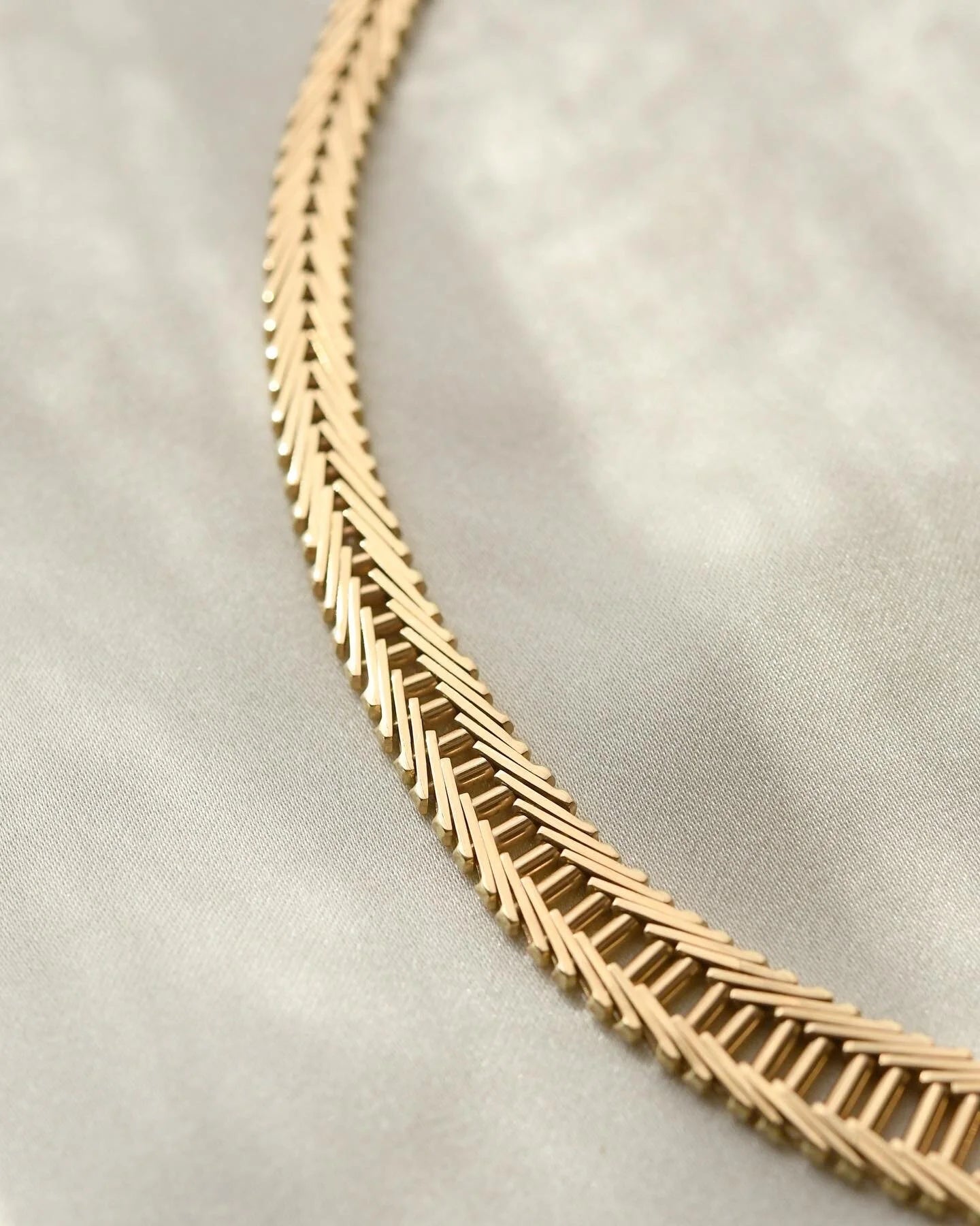 Sexy Rare Danish Vintage Necklace 14K Gold 1980s
