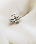 Extraordinary Beautiful Art Deco Ring 2.1 carats Old Cut Diamonds 18K White Gold 1920