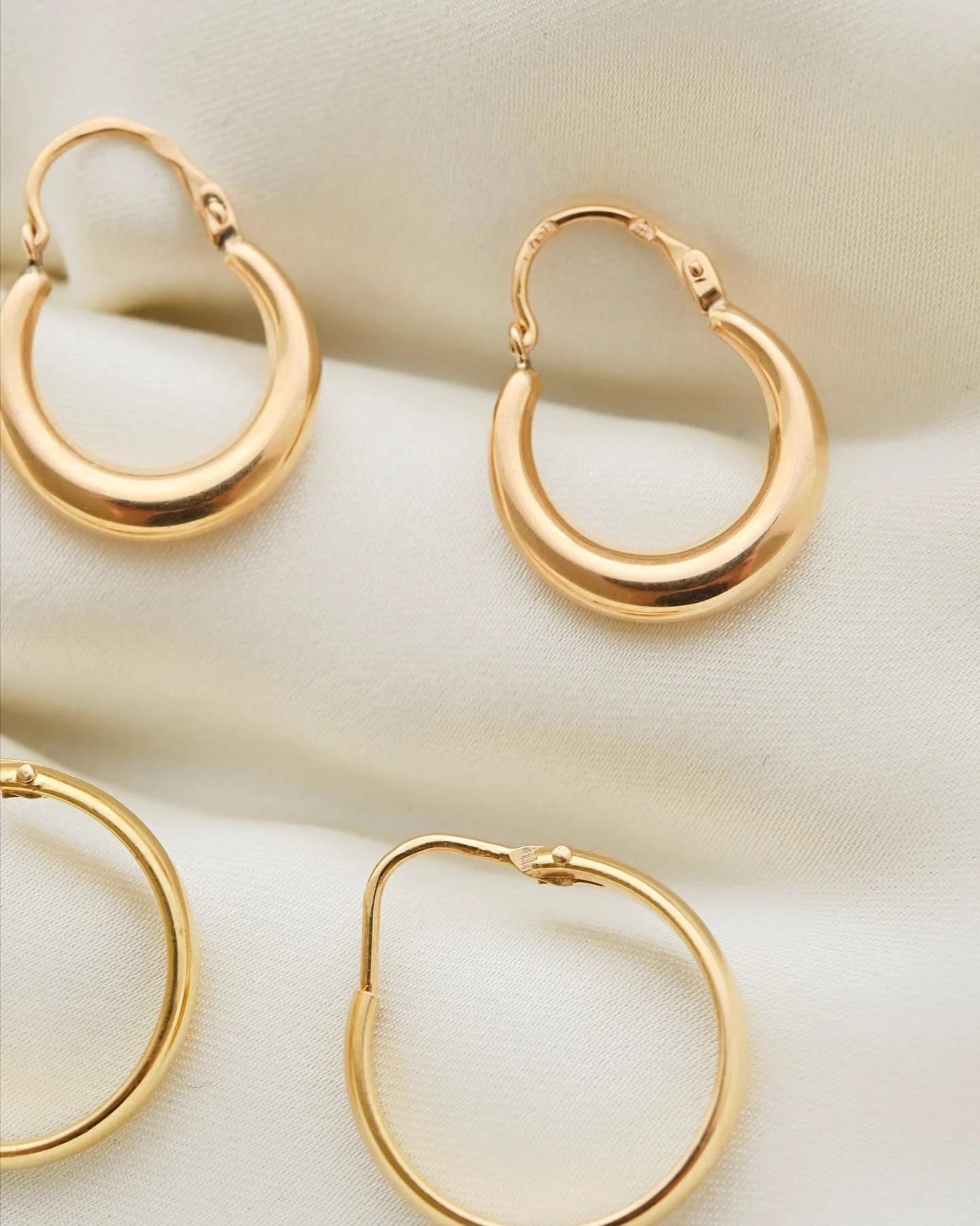 Perfect Never Take Off Swedish Vintage Hoops 18K Gold