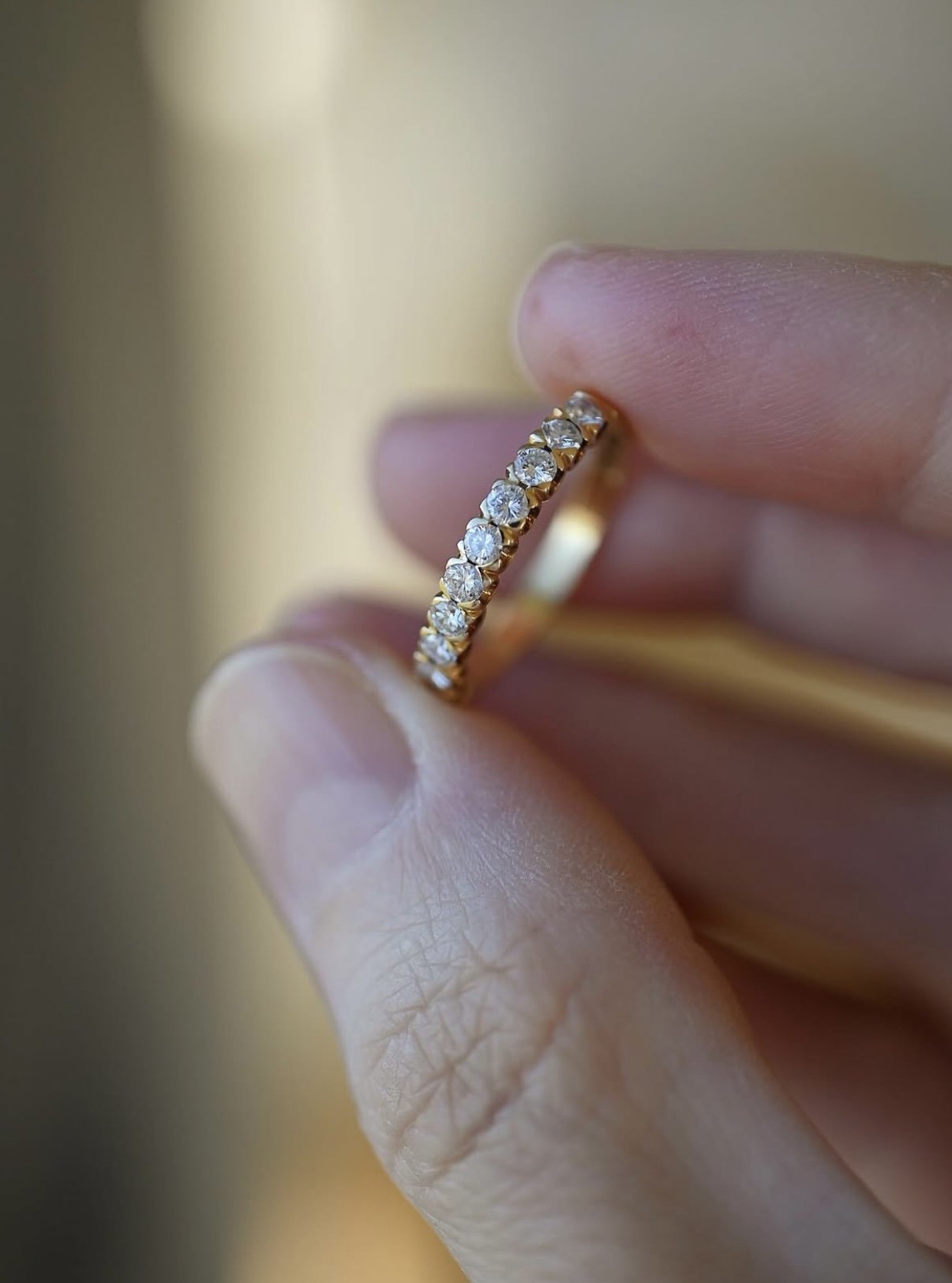 High Quality Diamonds in Semi-Alliance Band 18K Gold Sweden 1979