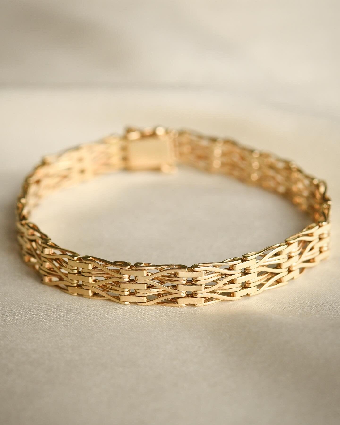 Stunning Danish Vintage Bracelet 14K Gold 1960s