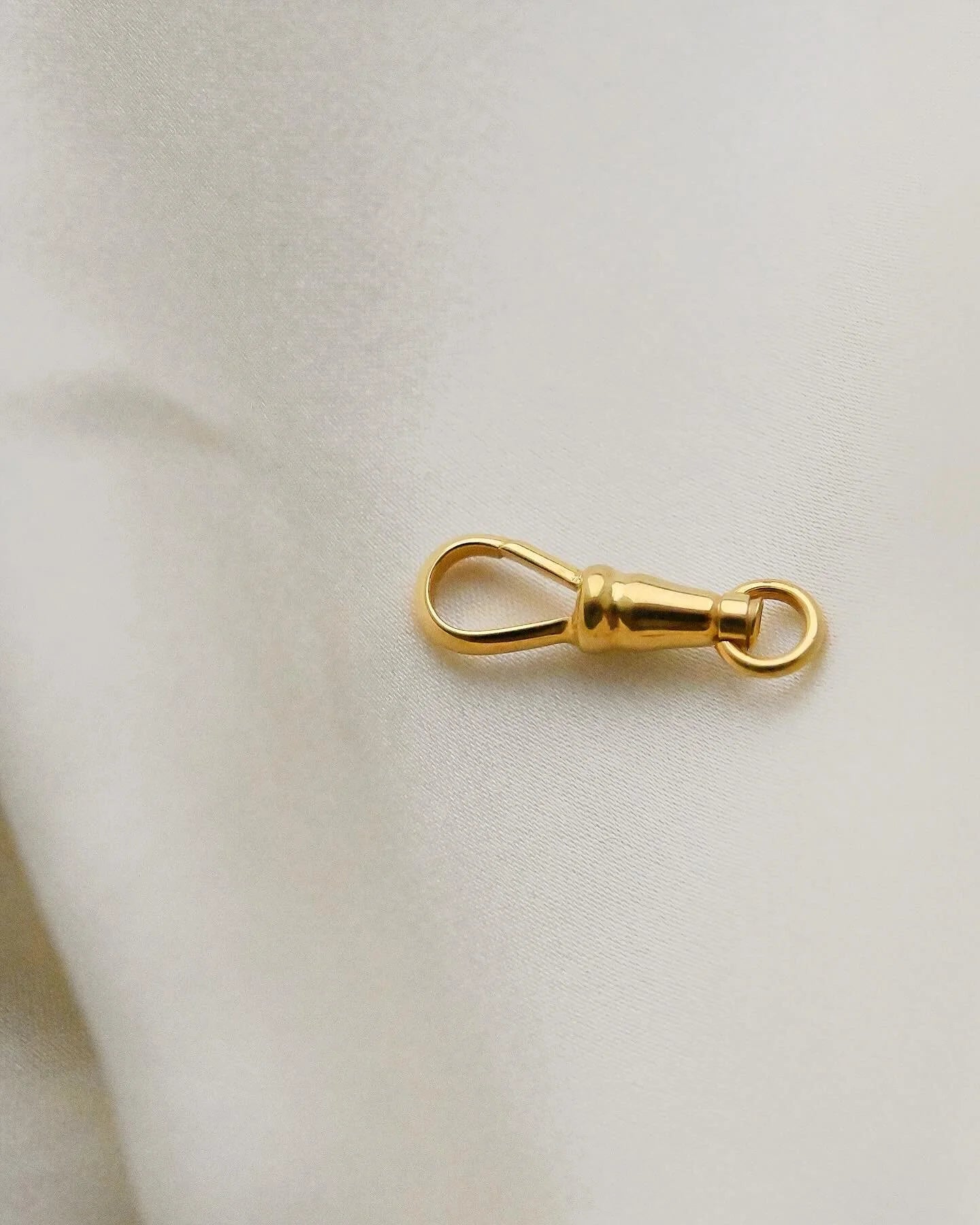 Gorg Old Dog Clip 14K Gold