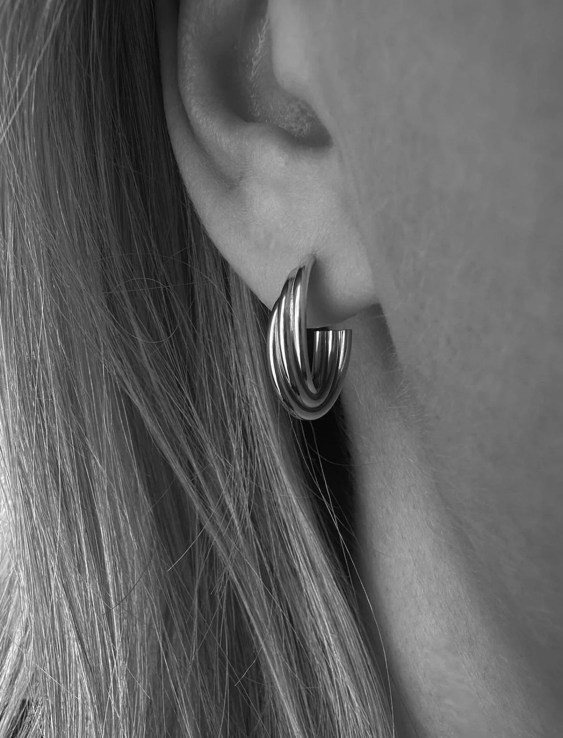 Amazing Special Vintage Hoop Earrings 18K Yellow / White Gold