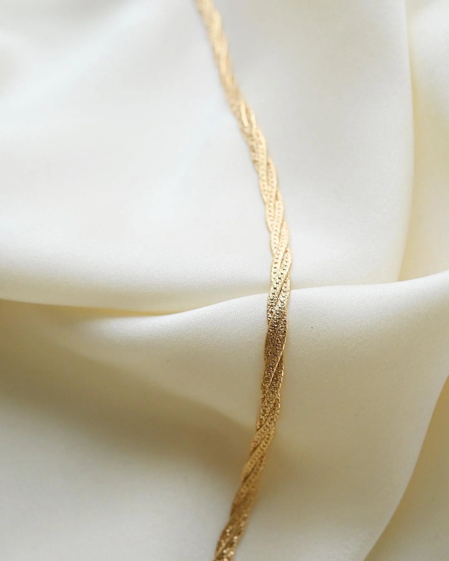 Beautiful Two Sided Special Braided Herringbone Necklace 18K Gold