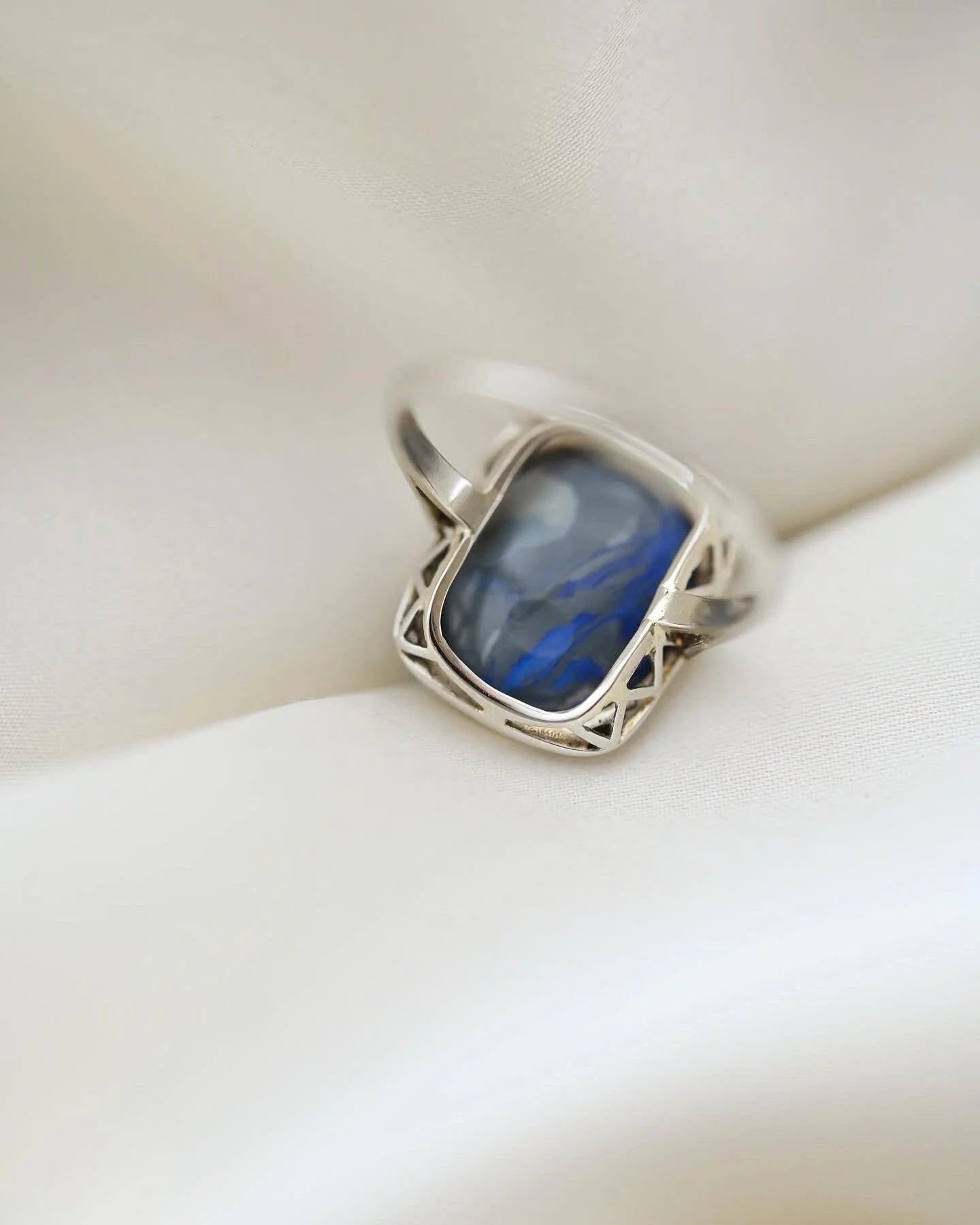 Big Antique Art Deco Ring w Opal and Diamonds 18K White Gold