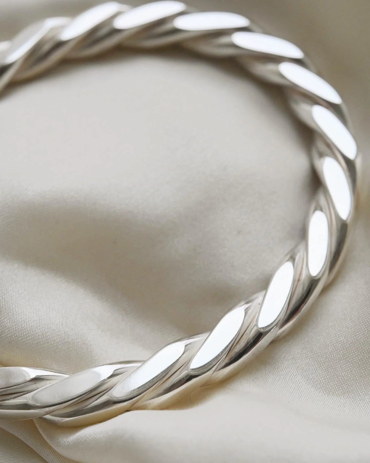 Stunning Danish 60 Grams (!) Vintage Sterling Silver Twisted Bangle
