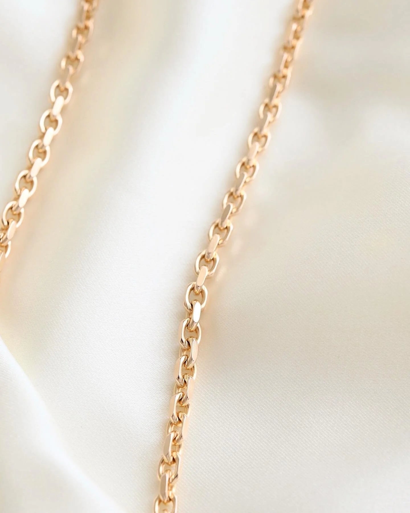 Italian 18 Inches Vintage Anchor Chain 18K Gold