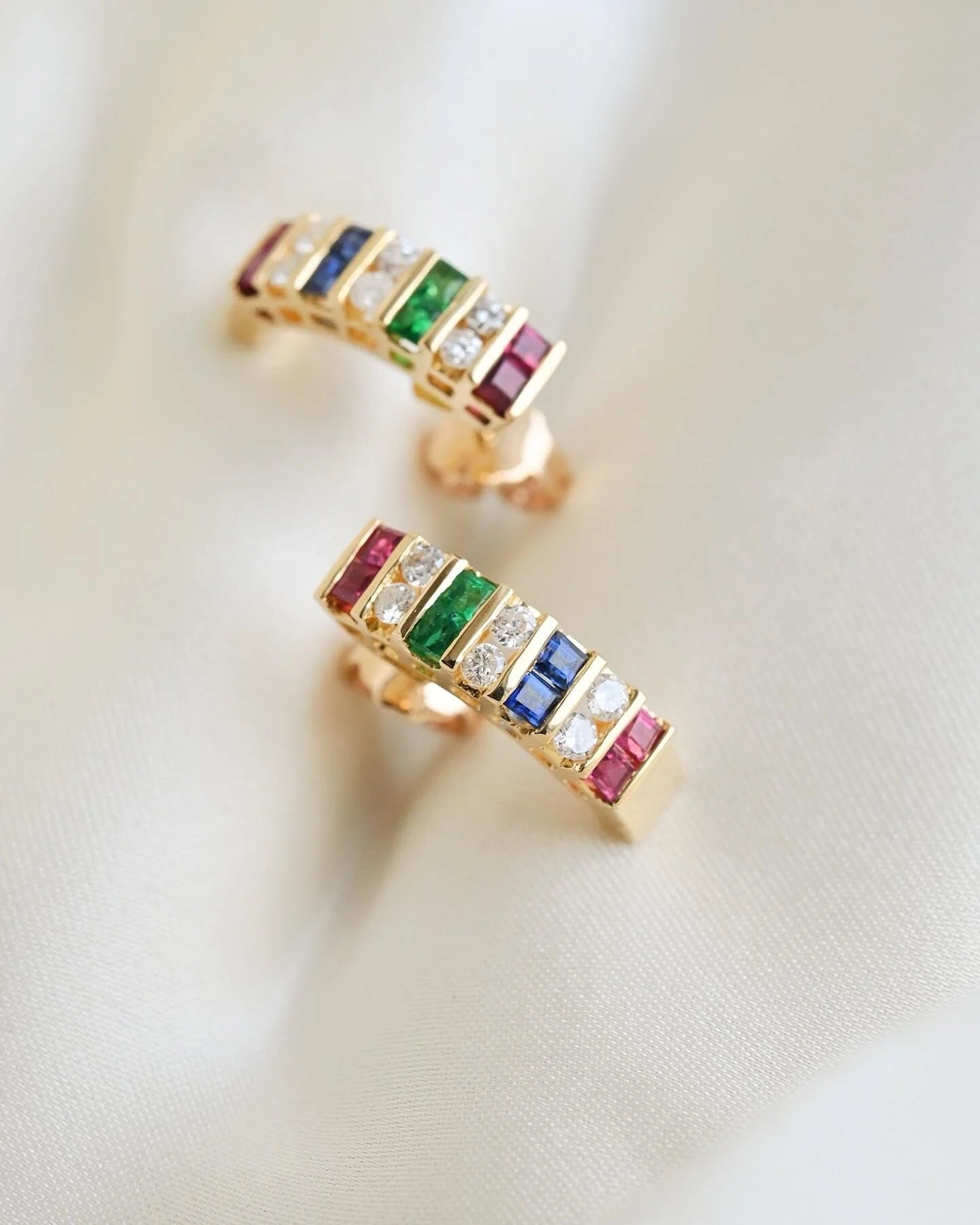 Stunning Half Hoop Studs w Natural Emerald Diamond Sapphire Ruby in 18K Gold 1980s