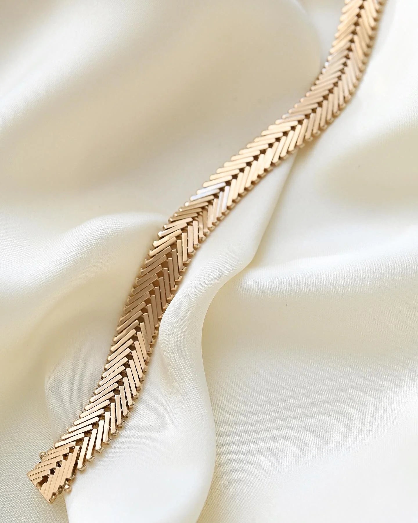 Rare Wider Danish Geneva Vintage Bracelet 14K Gold 1970