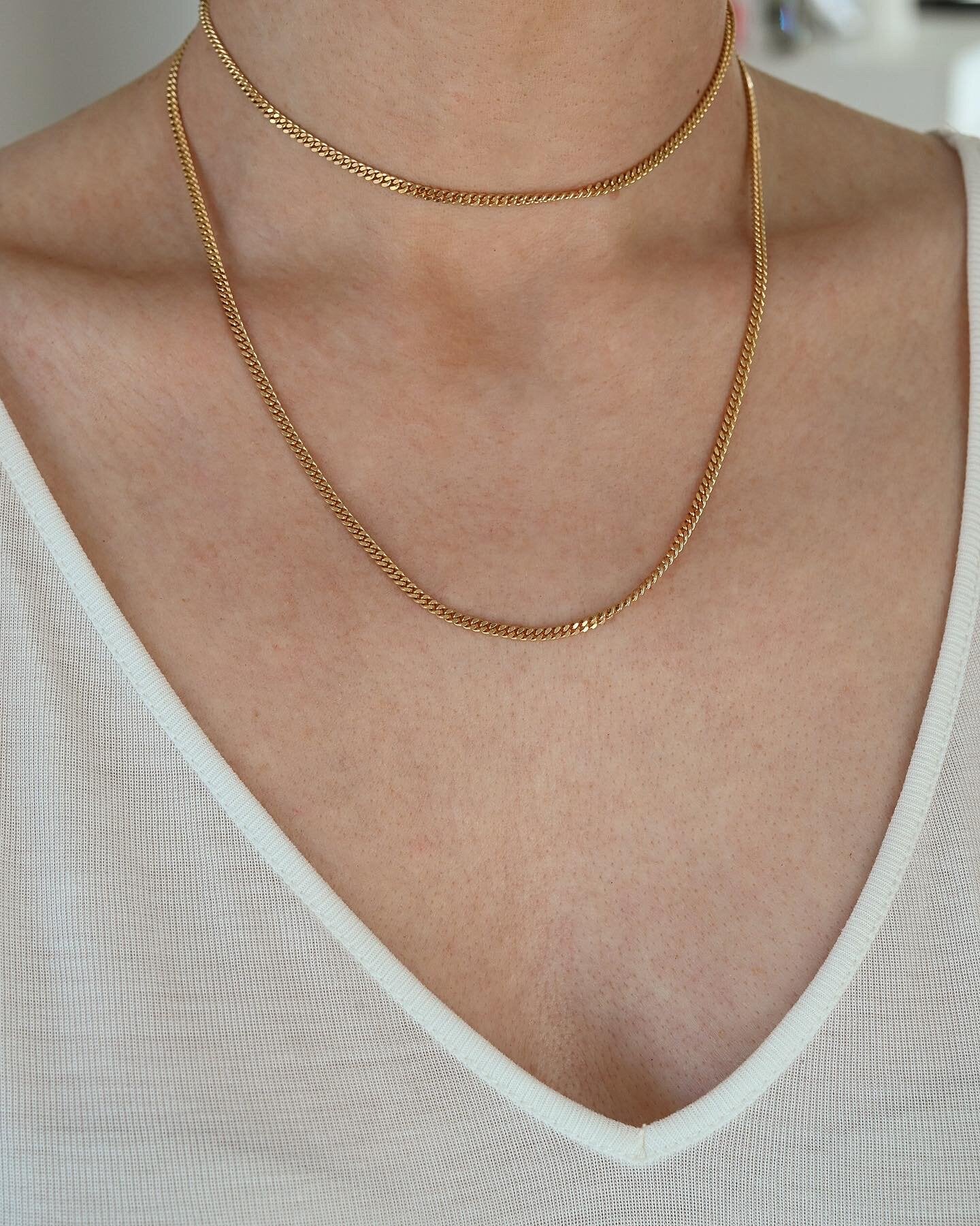 The Perfect 31.5 Inches Looong Curb Line Chain 18K Gold