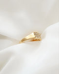 Gorgeous 1 Carat Clean Diamonds Vintage Ring 18K Gold 1970s