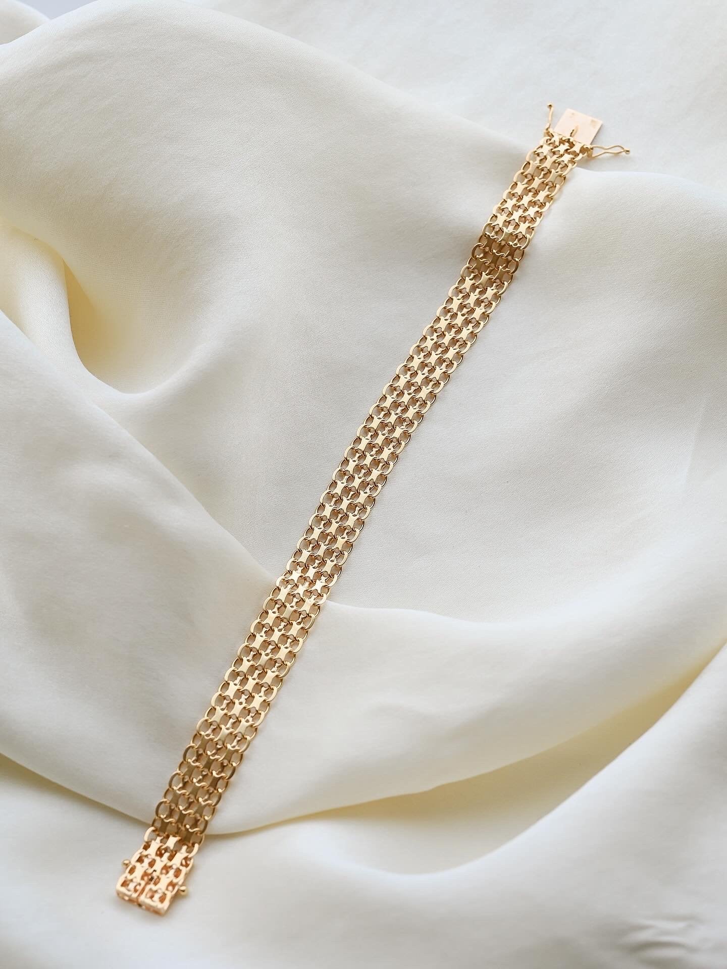 Perfect Star Link Bracelet 18K Gold Sweden 1964