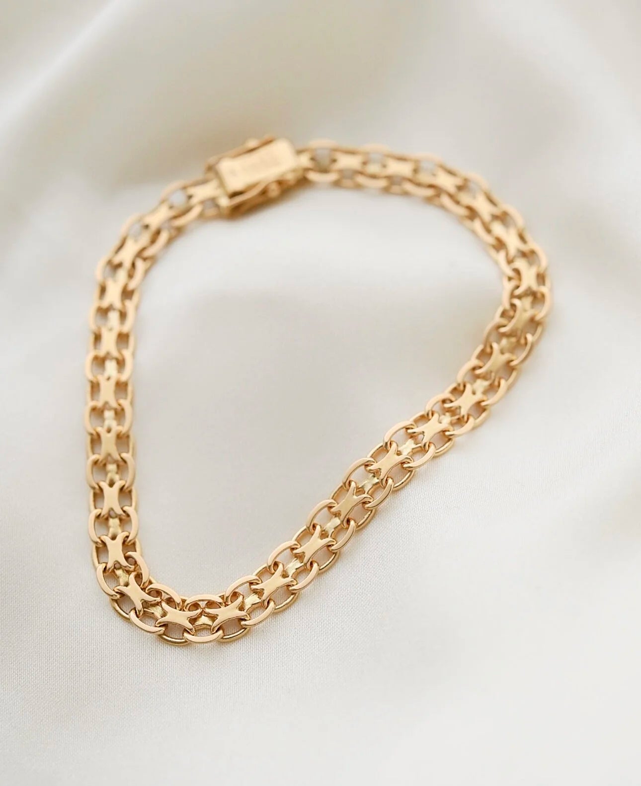 The Best Swedish Mid Century Bracelets 18K Gold 1965-1989
