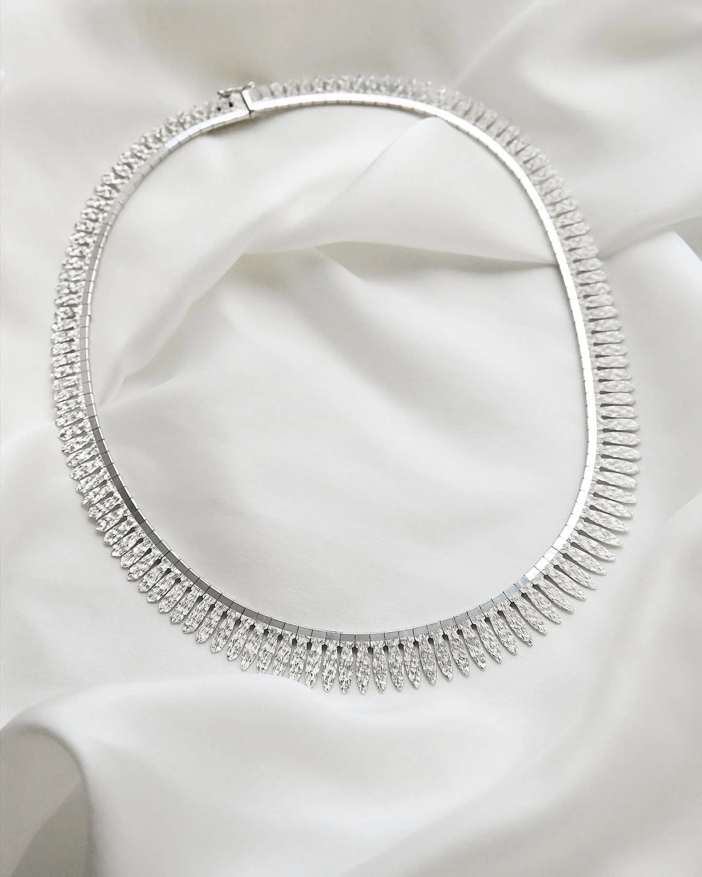 Sublime Silver Necklace Cleopatra Style Sweden 1970s