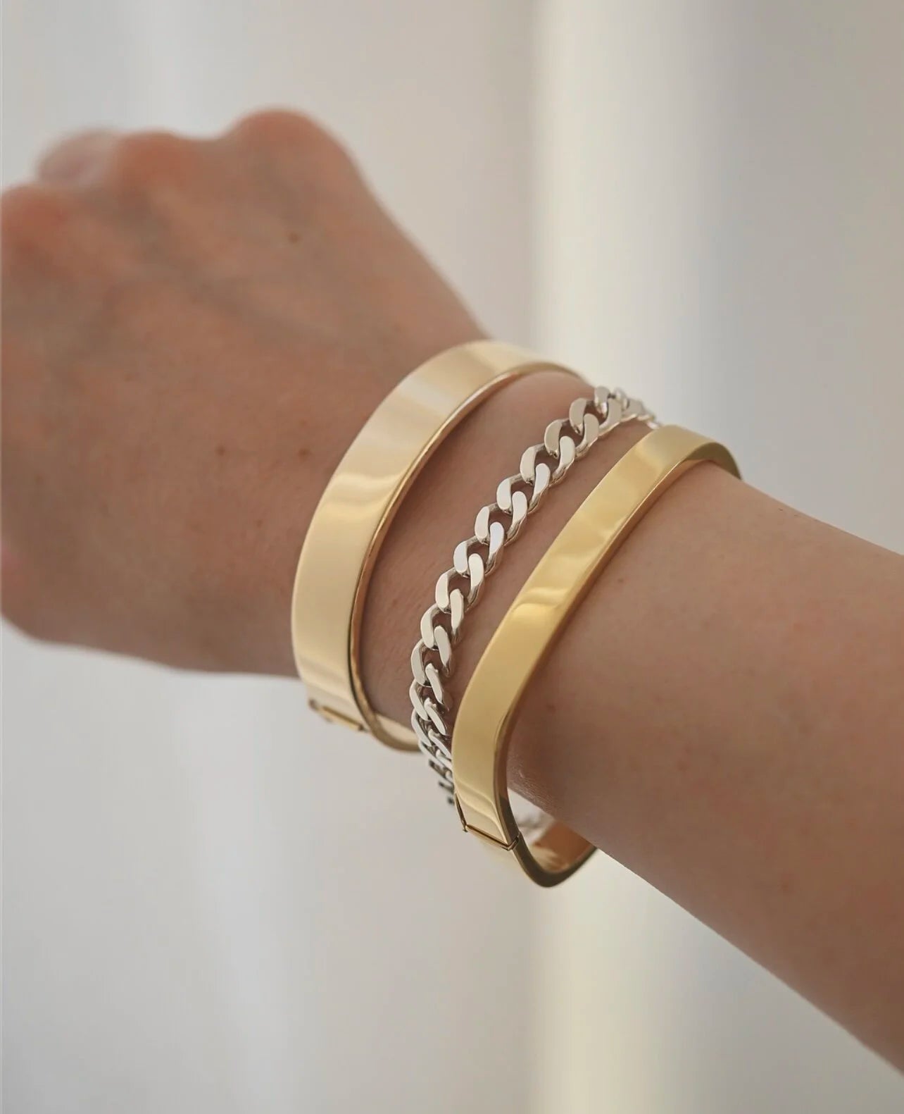 The Perfect Sculptural Square Shaped Vintage Bangle 18K Gold