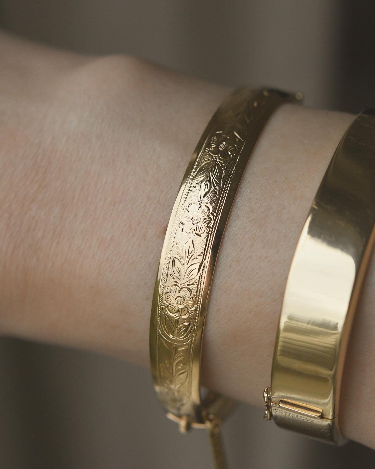 Art Deco Dream Bangle 18K Gold