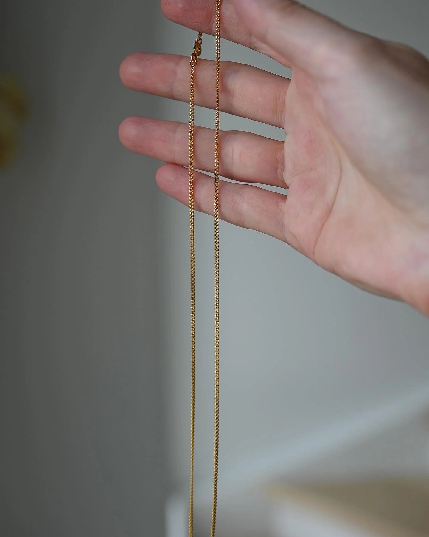Timeless Vintage Curb Link Chain 18K Gold