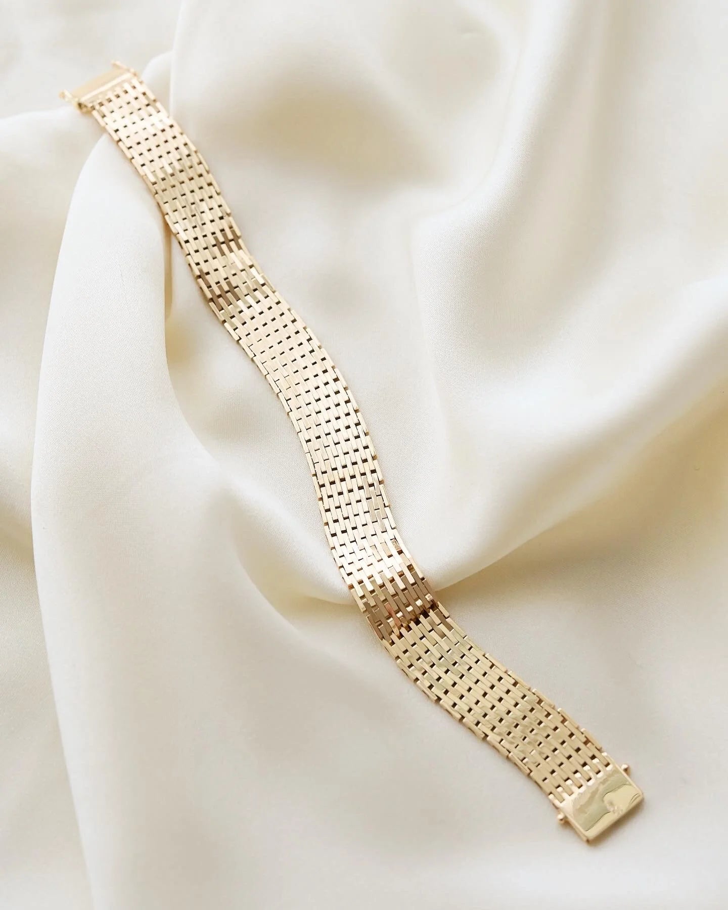 Showstopping Danish Vintage Bracelet Dream by Preben Carl Larsen 1963 14K Gold
