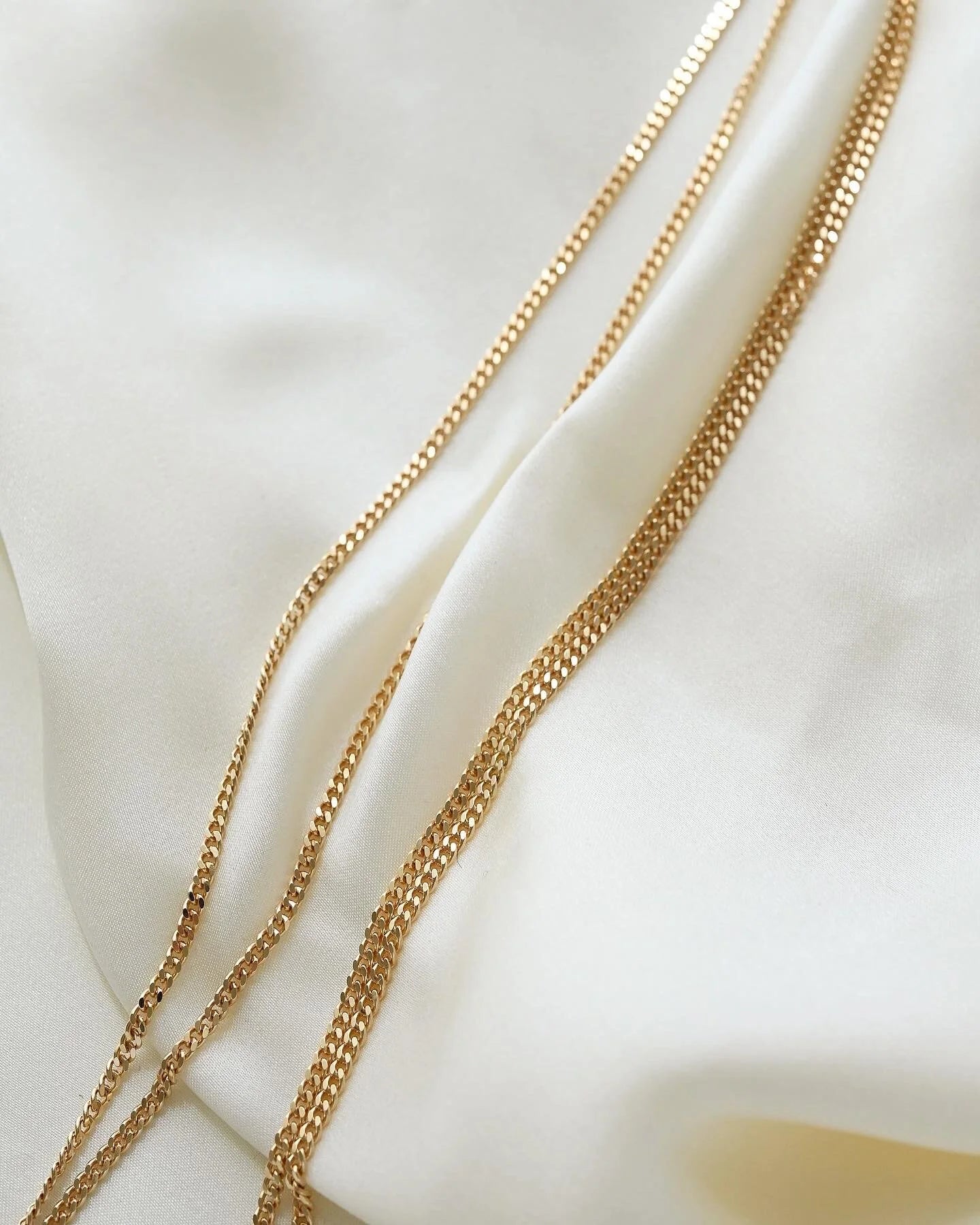 Super Long Super Versatile Curb Link Chain 14 Gold