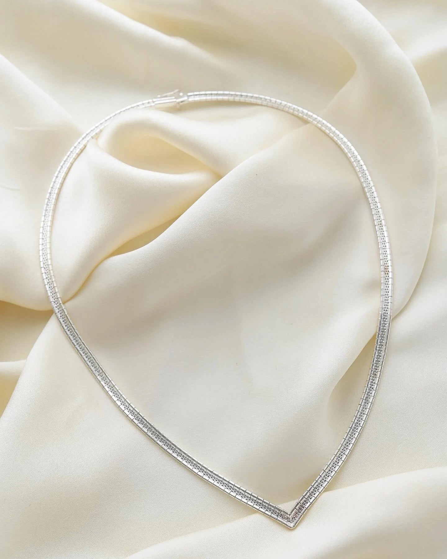 Rare Shaped Omega Link Silver Necklace Satinated finish