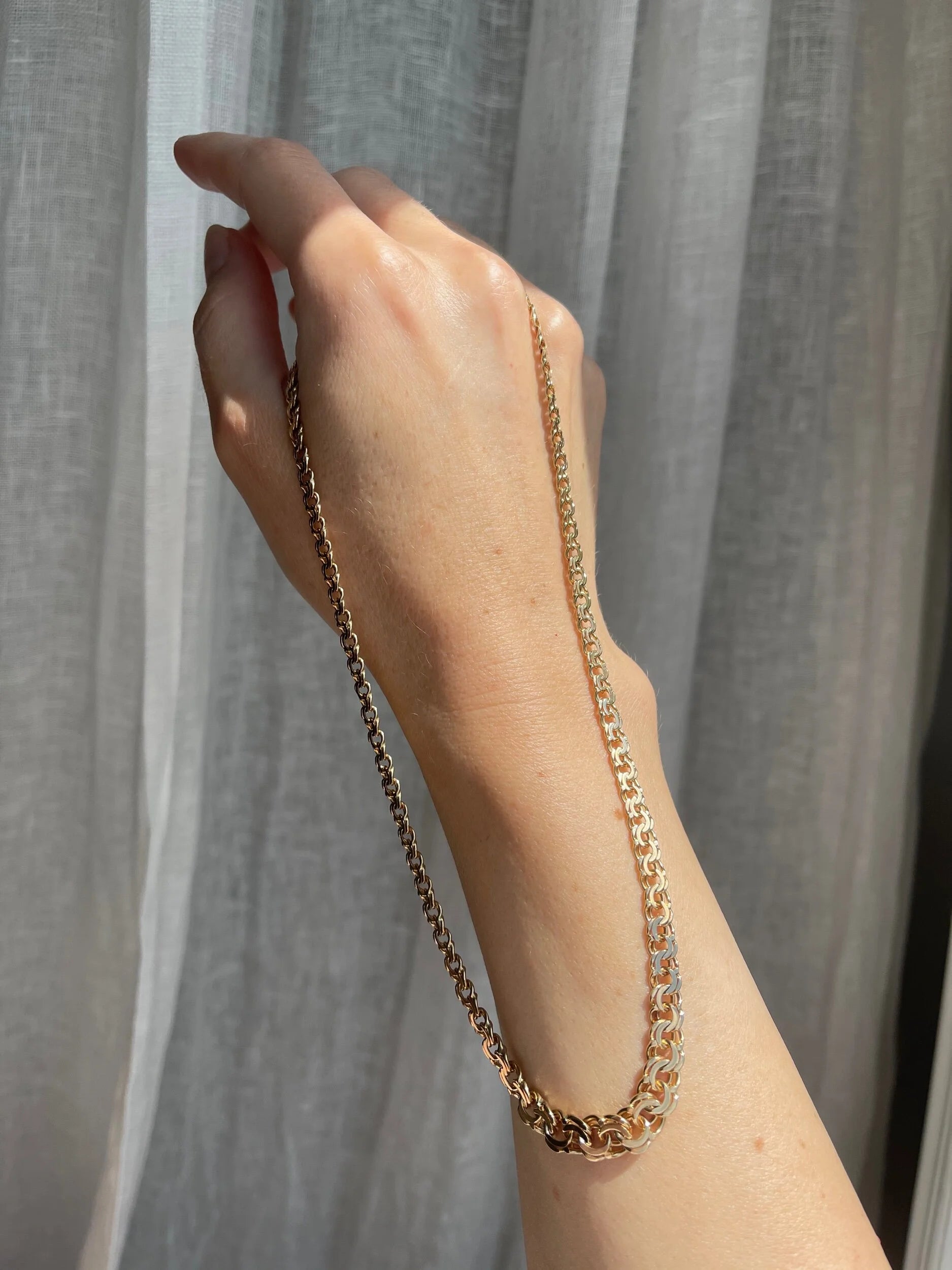 Gorgeous Radiant Bismarck Chain 21 Grams 14K Gold 1950s