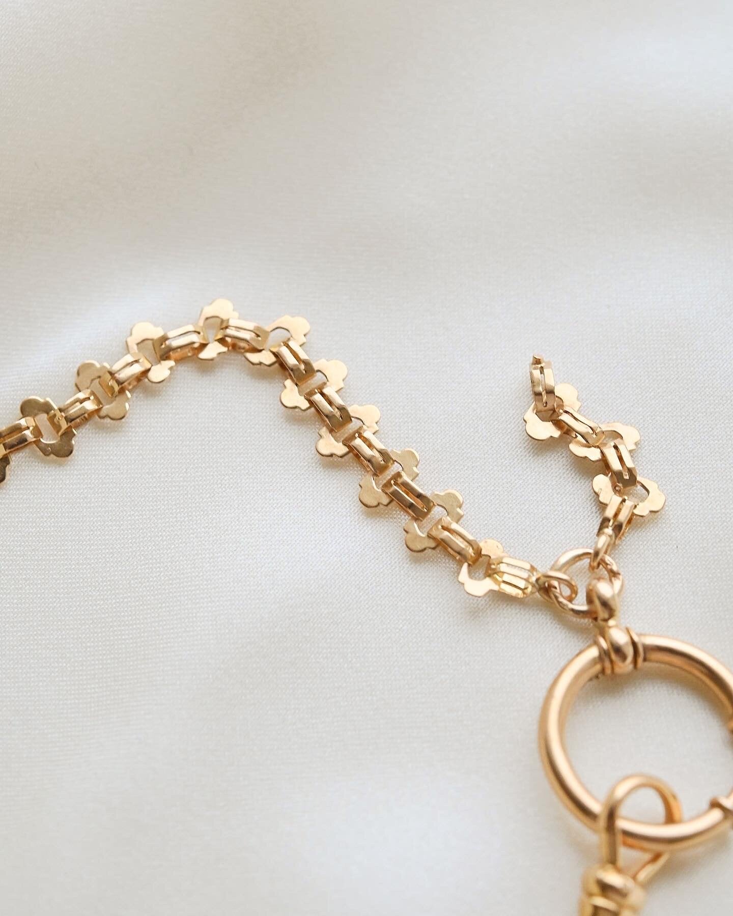 Special Swedish Antique Art Deco Watch Chain 18K Gold 1920s