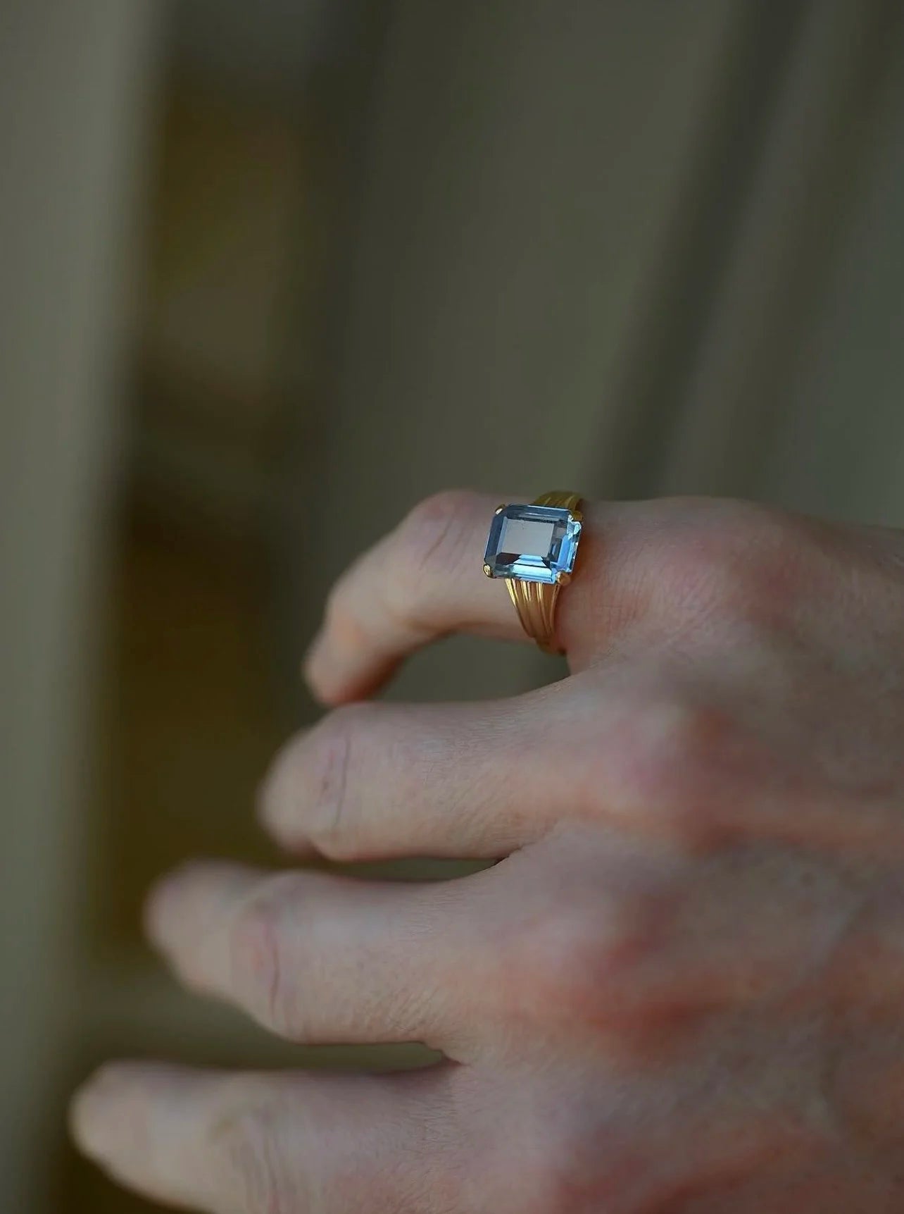 Striking Vintage Blue Spinel Ring 1955 Sweden