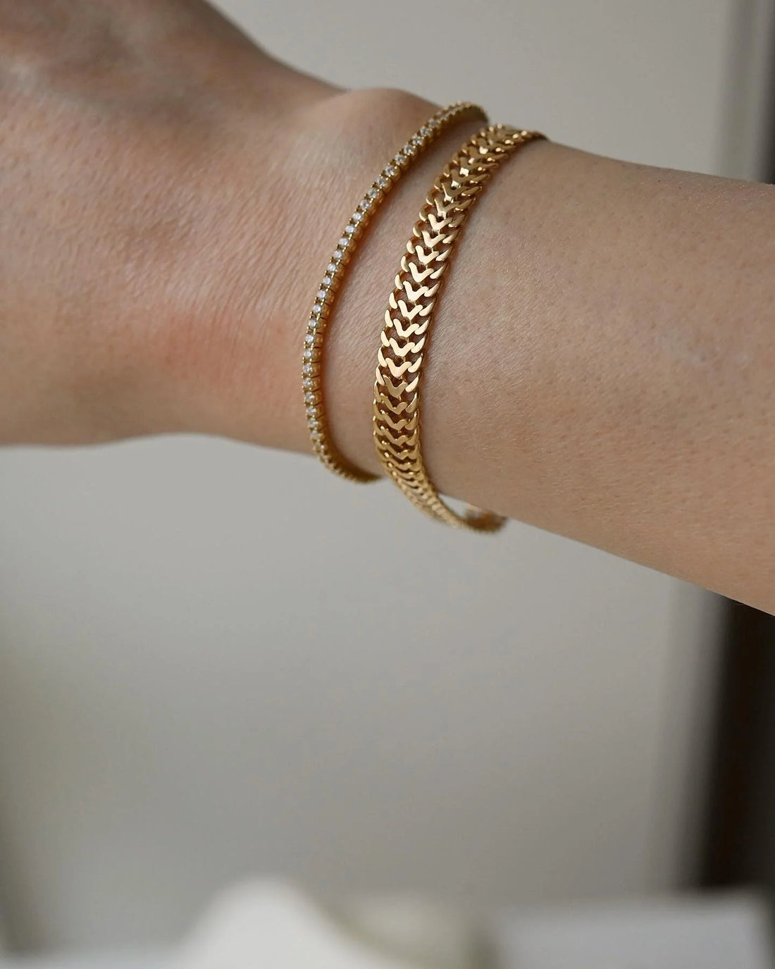 Beautiful Buttery 18K Gold Vintage Foxtail Bracelet