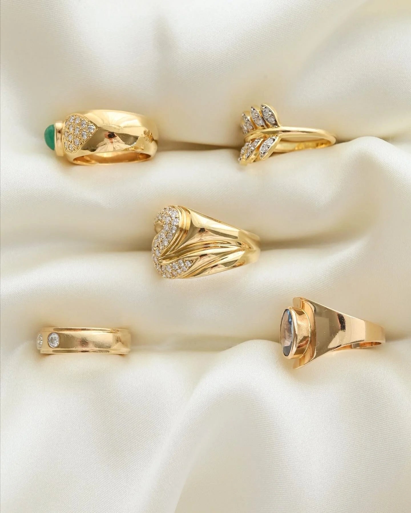 The Perfect Diamond Five Stone Vintage Ring 18K Gold