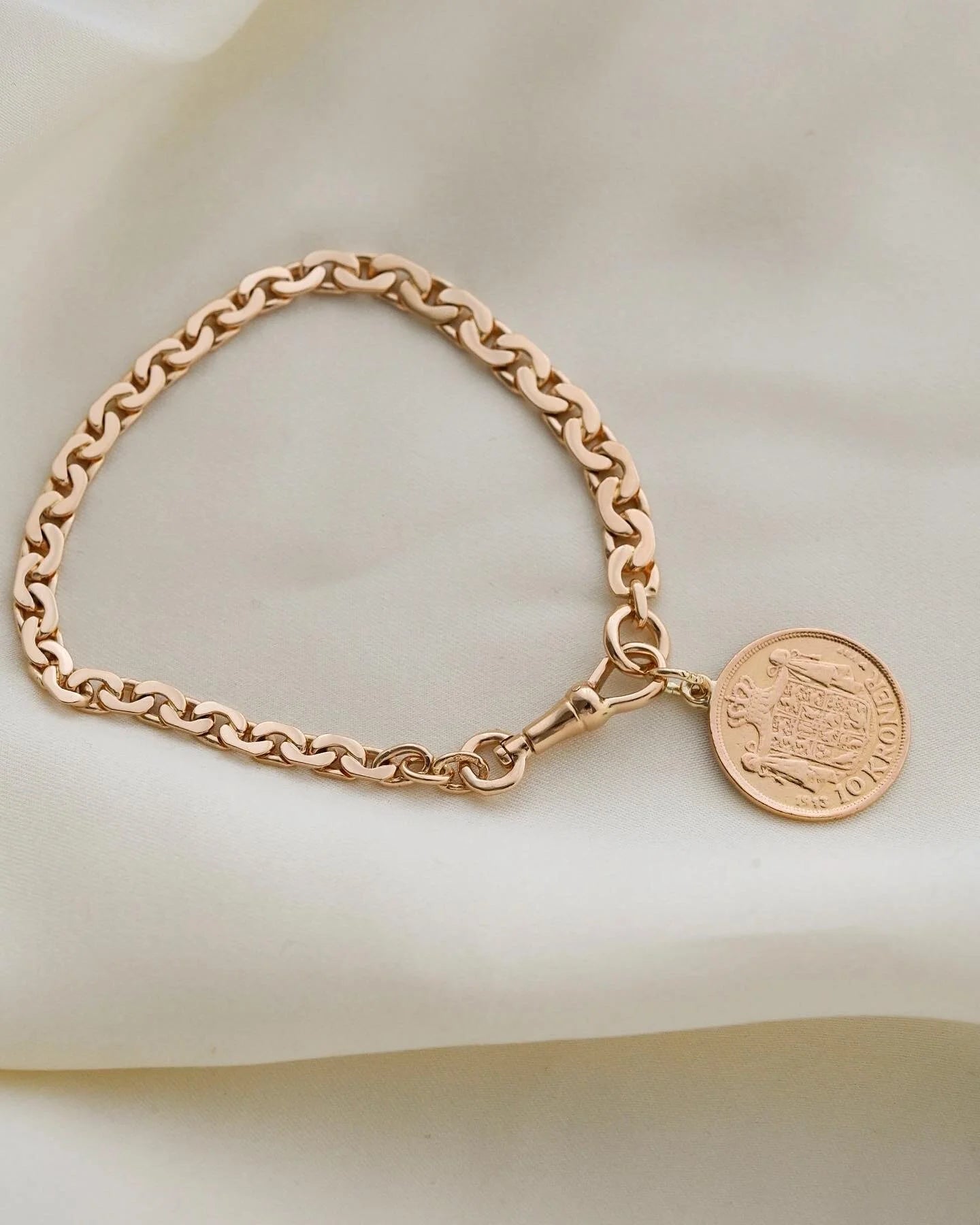 Antique Watch Chain Bracelet w Danish Coin 18-22K Gold 1913