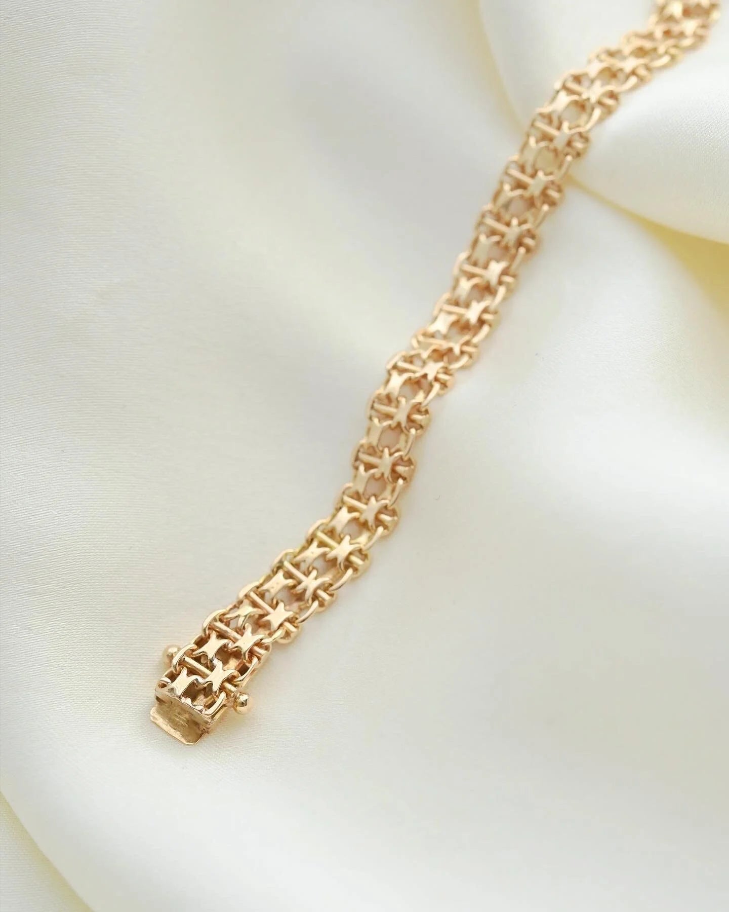 Star Link Bracelet Vintage Sweden 1965 18K Gold