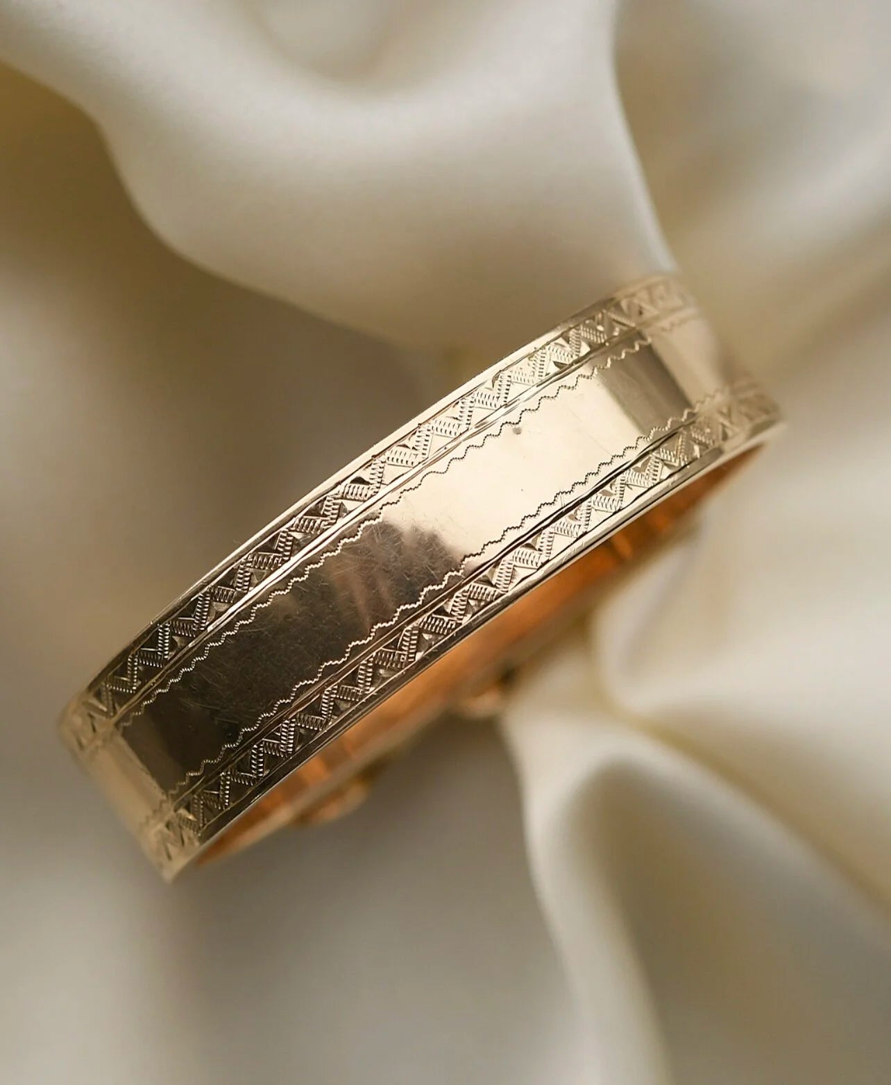 Sublime Engraved Buckle Bangle 14K First Half 1900s