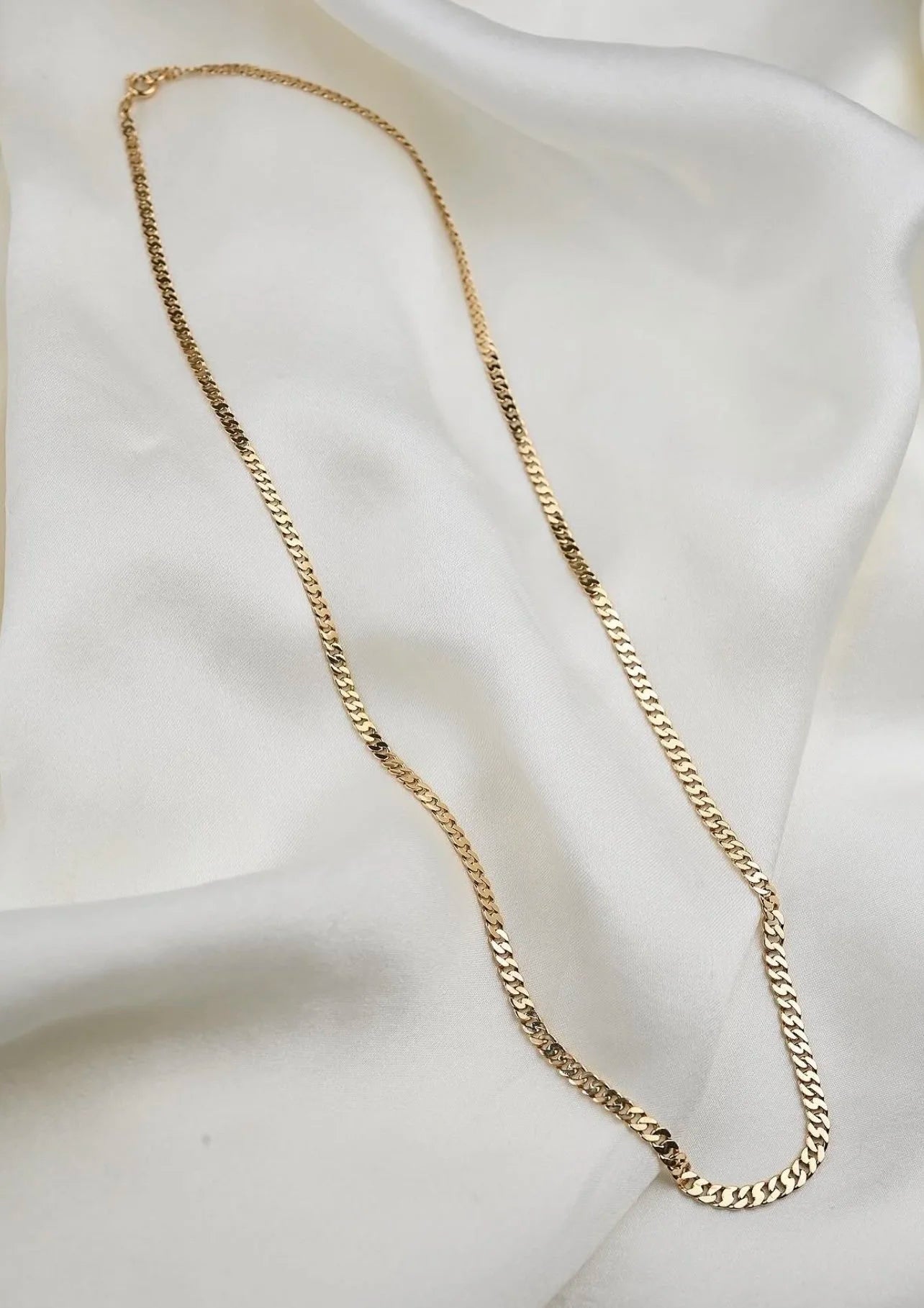 Classic Vintage Curb Link Chain 18K Gold Sweden 1970