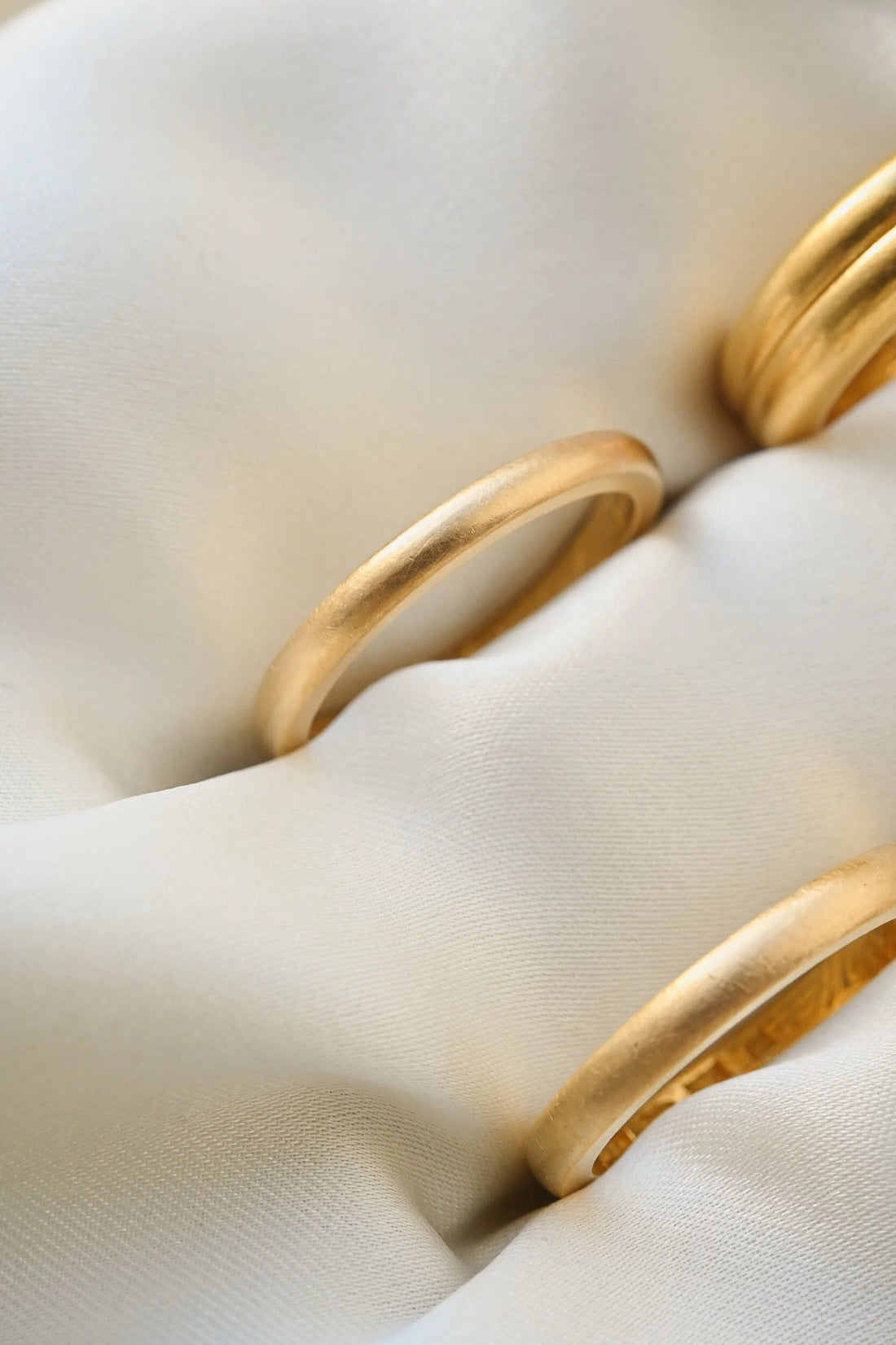 Antique Art Deco Gold Band Size 7 23K Gold 1919