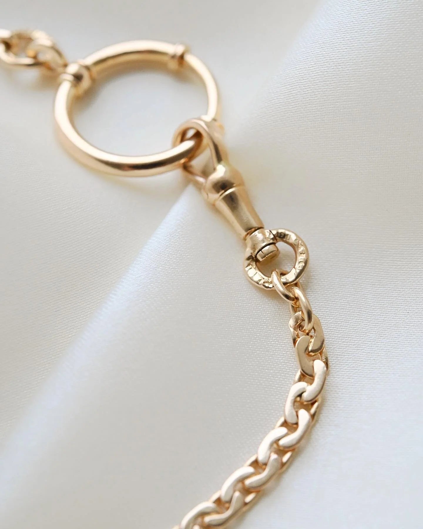 Antique Virola Link Watch Chain 18K Gold 1937