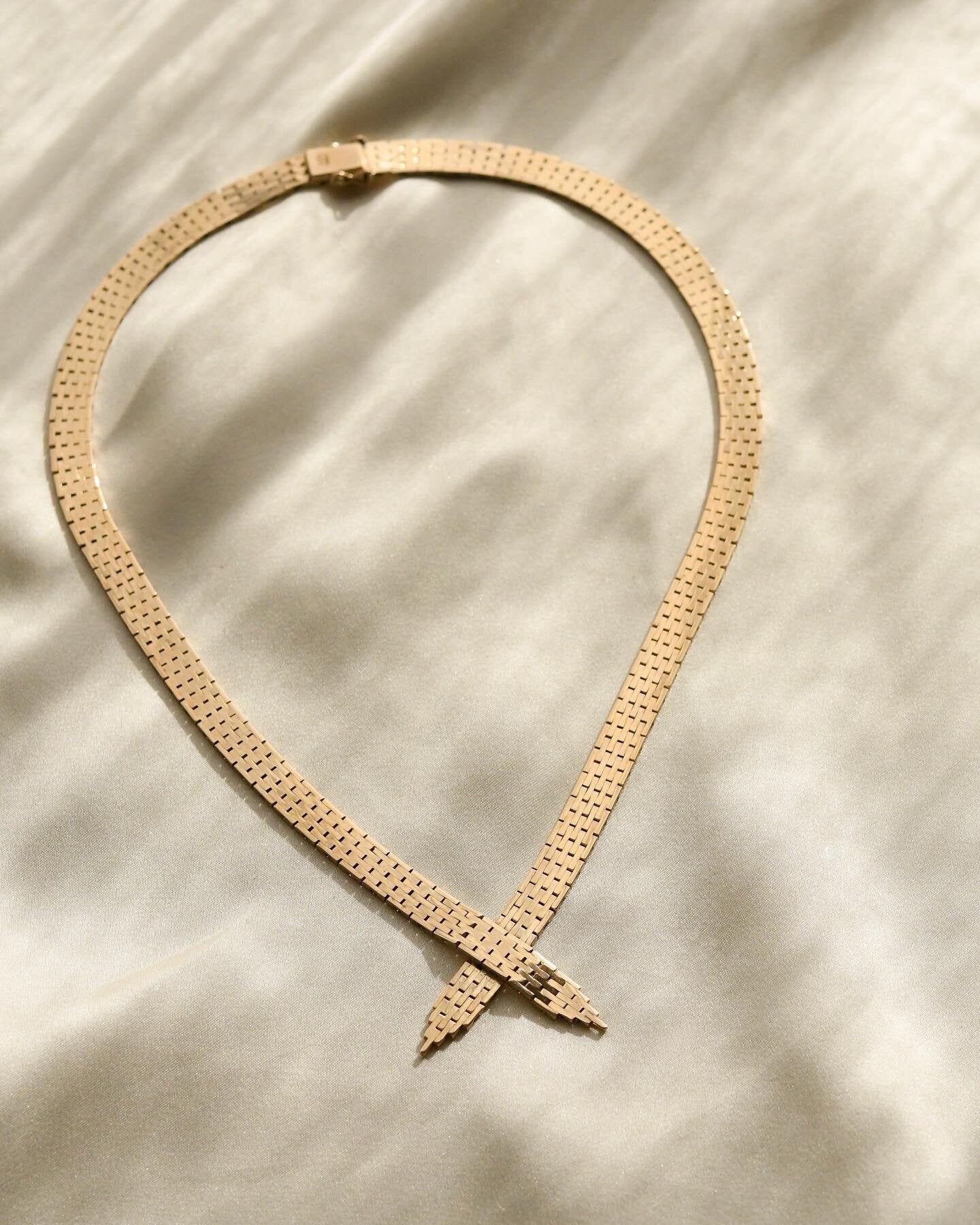 Sexy Brick Link Necklace 14K Gold 1960s