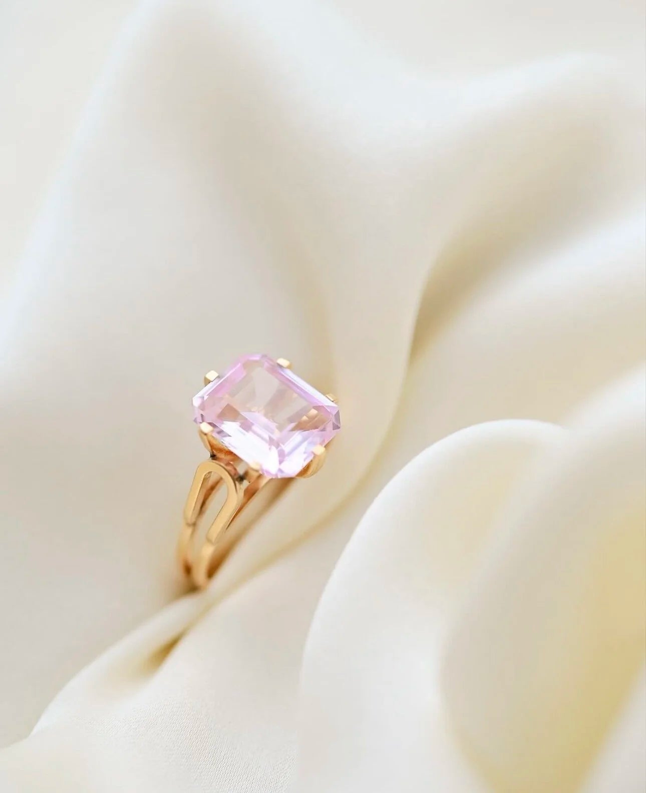 Rare Pink Sapphire Ring Size 7 18K Gold 1950s