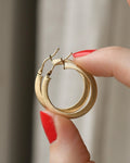 Free shipping! Italian Vintage Hoops 14K Gold Lightweight