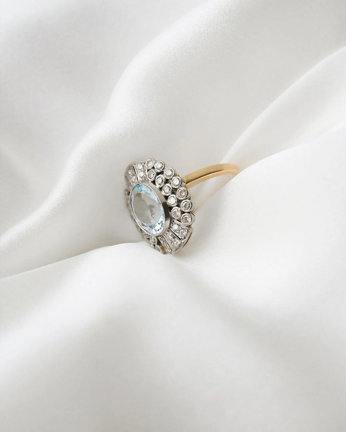 Rare Antique HUGE Aquamarine x Diamond Cluster Ring 18K Gold