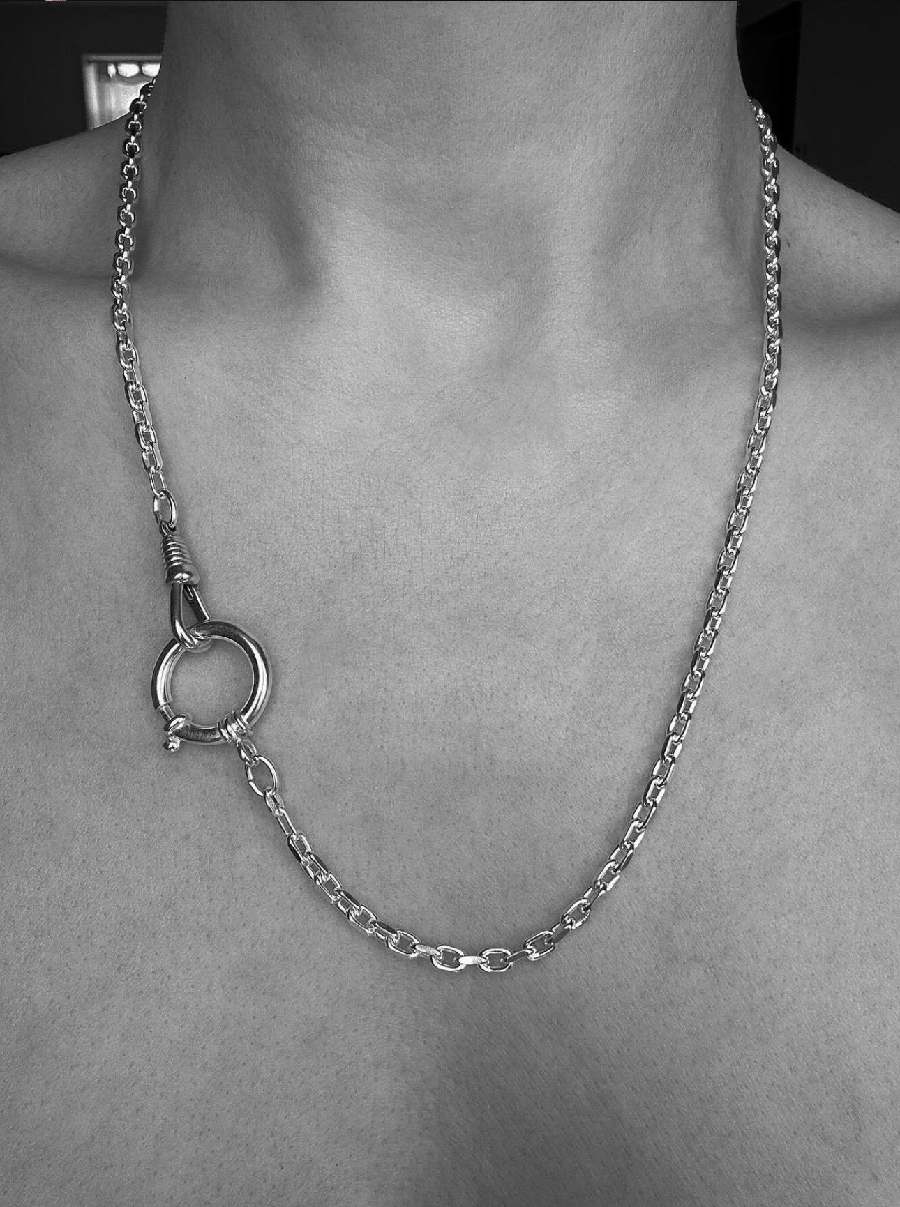 Extraordinary Beautiful 21.5 Inches Sterling Silver Watch Chain