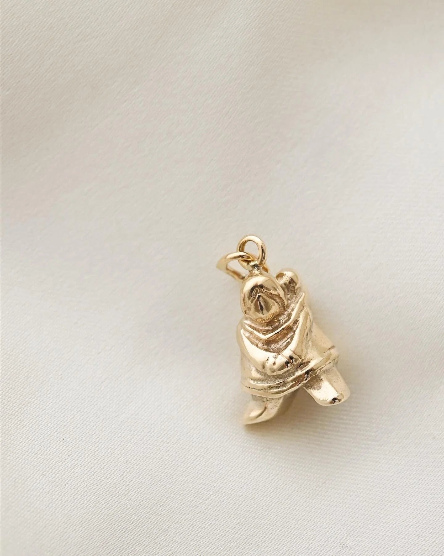 Mamma and Baby Charm 8K Gold