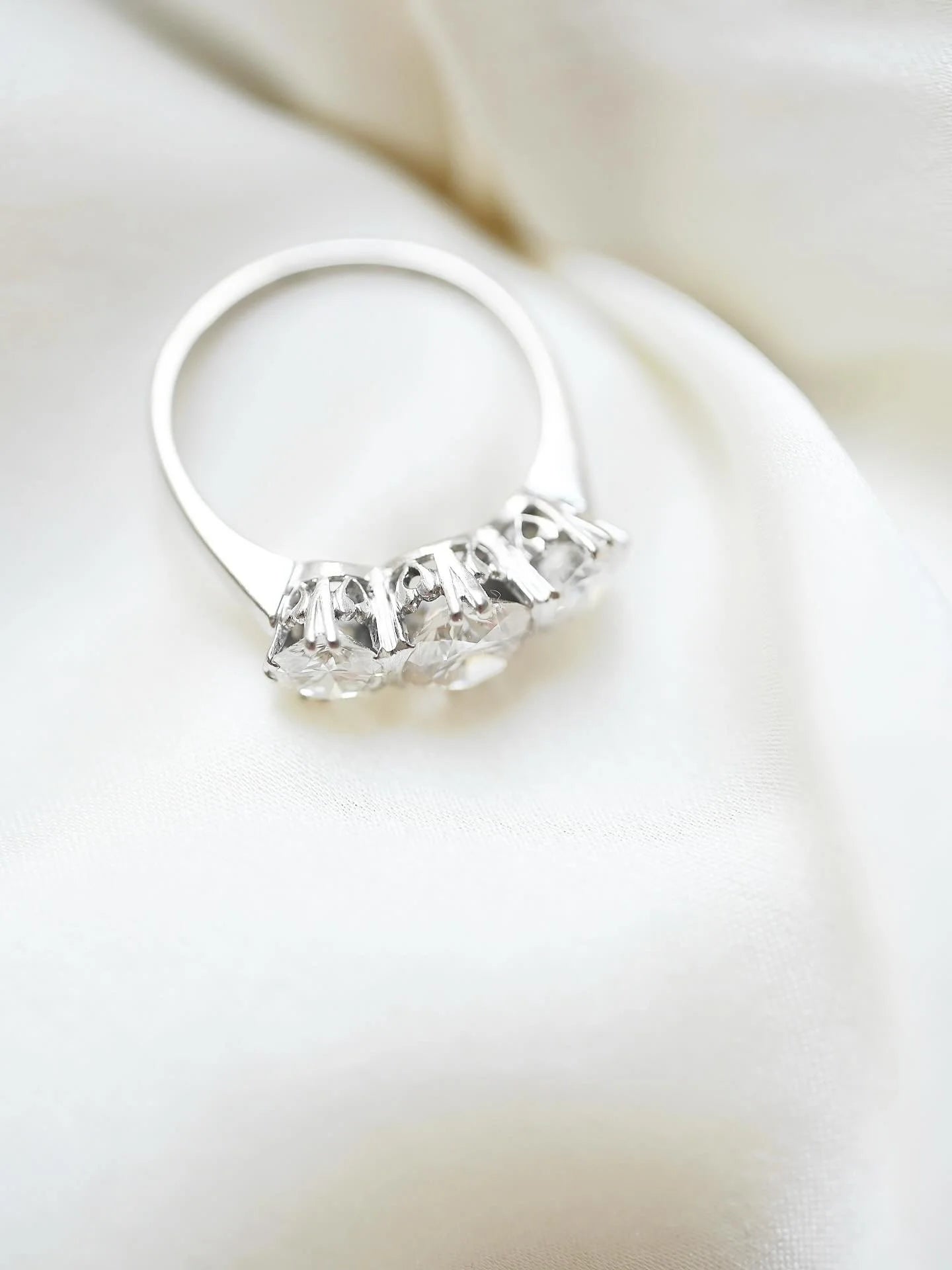 Rare Dreamy Three-stone Ring 2.11 Carats 18K White Gold 1957