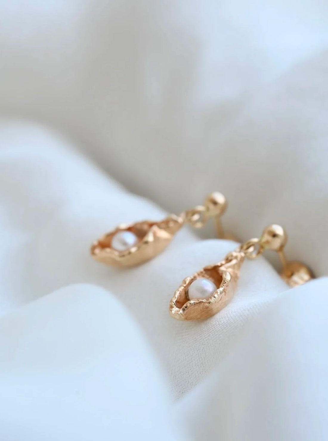 Special Vintage Organic Pearl Earrings 18K Gold Sweden
