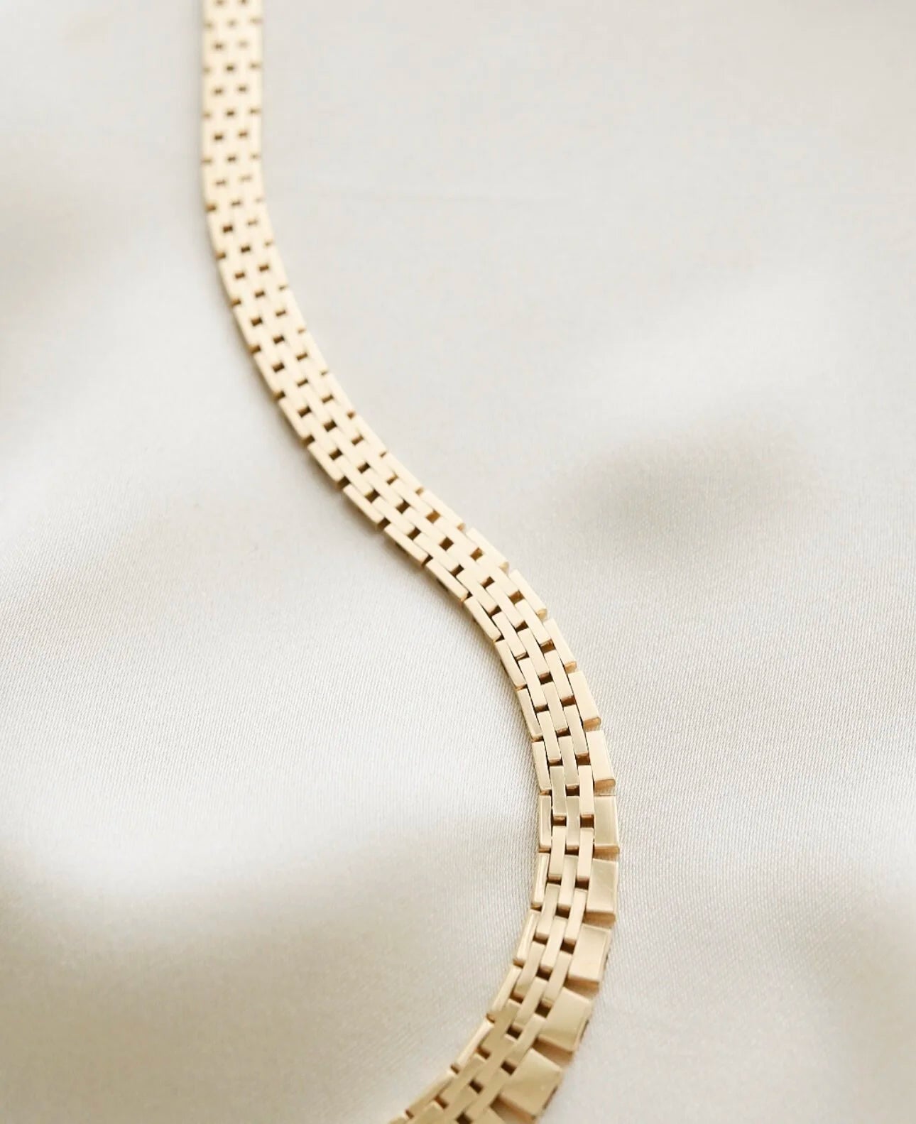 Stunning Example Cleopatra Necklace Danish Vintage 14K Gold 1960s