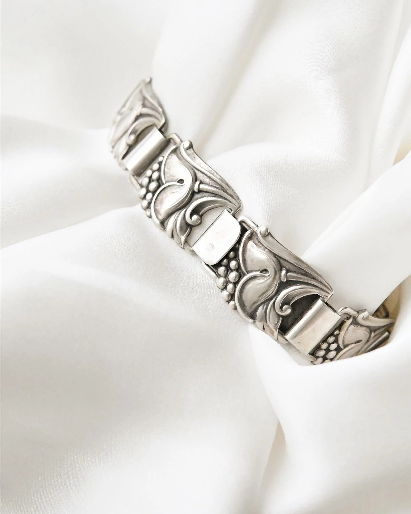25 Grams Vintage Flower Dream Bracelet Silver Sweden 1951