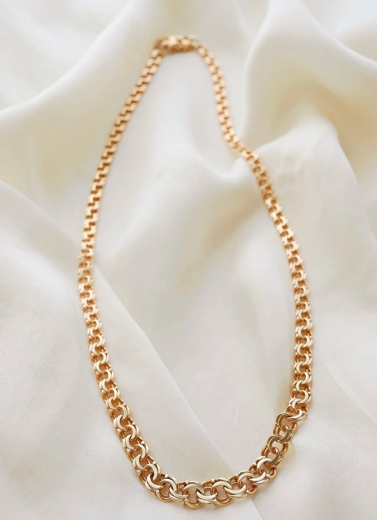 Gorgeous Rare Thick 21 Grams Bismarck Necklace Sweden 1989 18K Gold