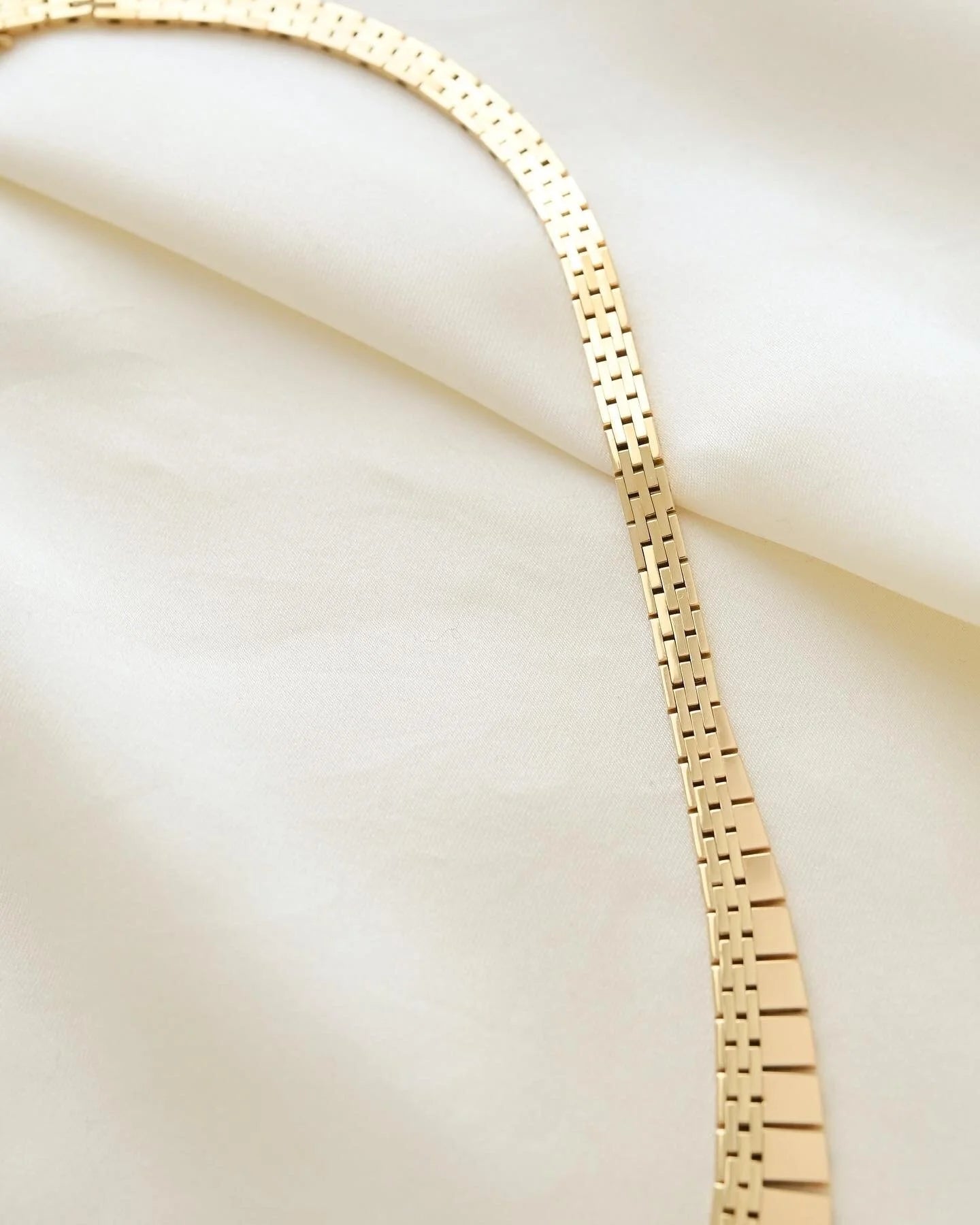 Rare Longer Danish Vintage Cleopatra Necklace 14K Gold 1966
